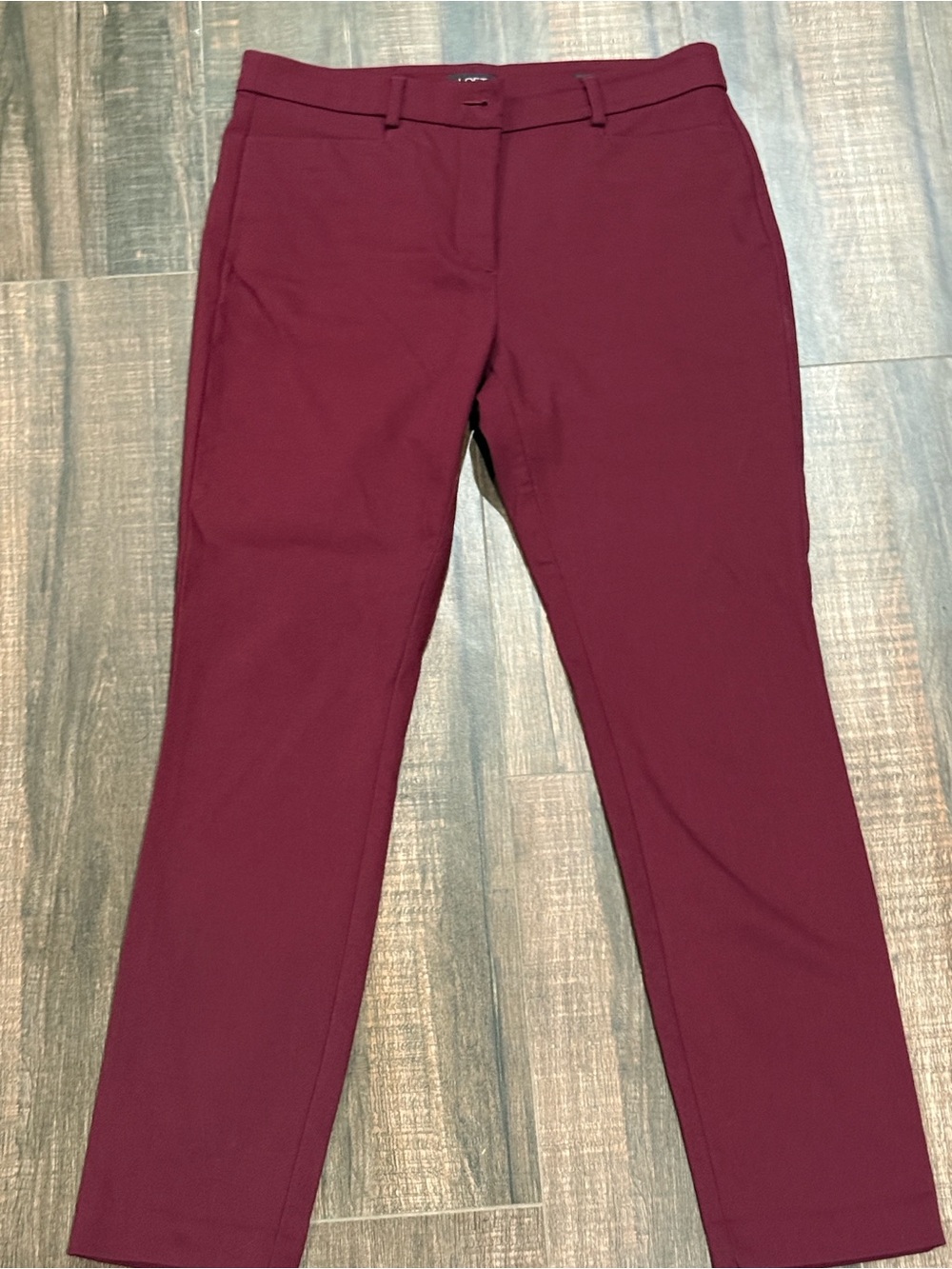 LOFT skinny Dress Pants 8 burgundy